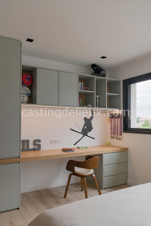 castingdelieux43FR054