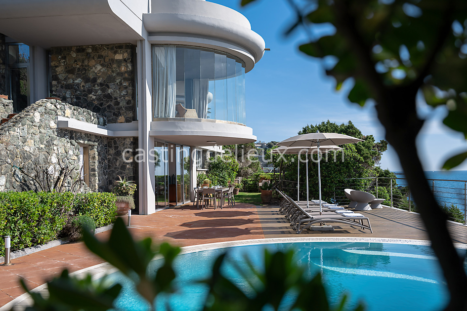 castingdelieux102IT005