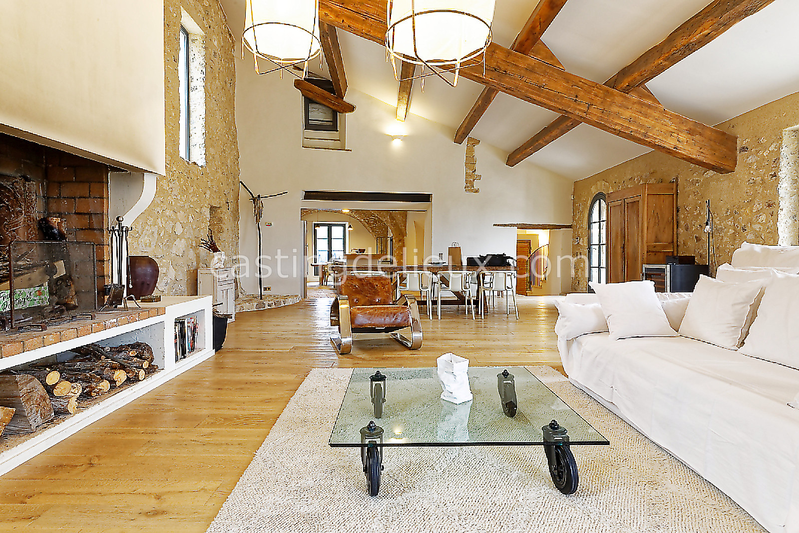 FR111 - Bergerie du XVIIe siècle avec vue panoramique sur le Luberon