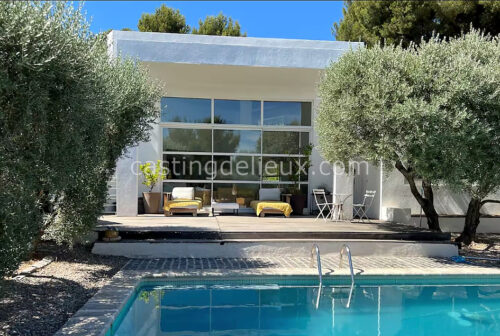 FR095 - Villa contemporaine au milieu des oliviers à Marseille