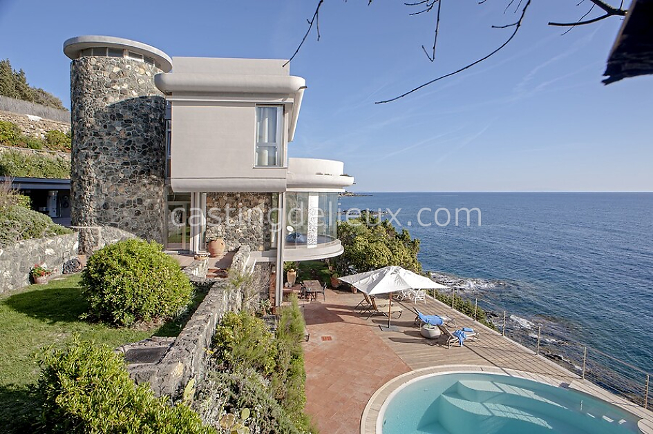 castingdelieux79IT005