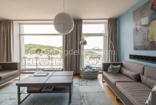 BE001 - Duplex face à la mer en Belgique