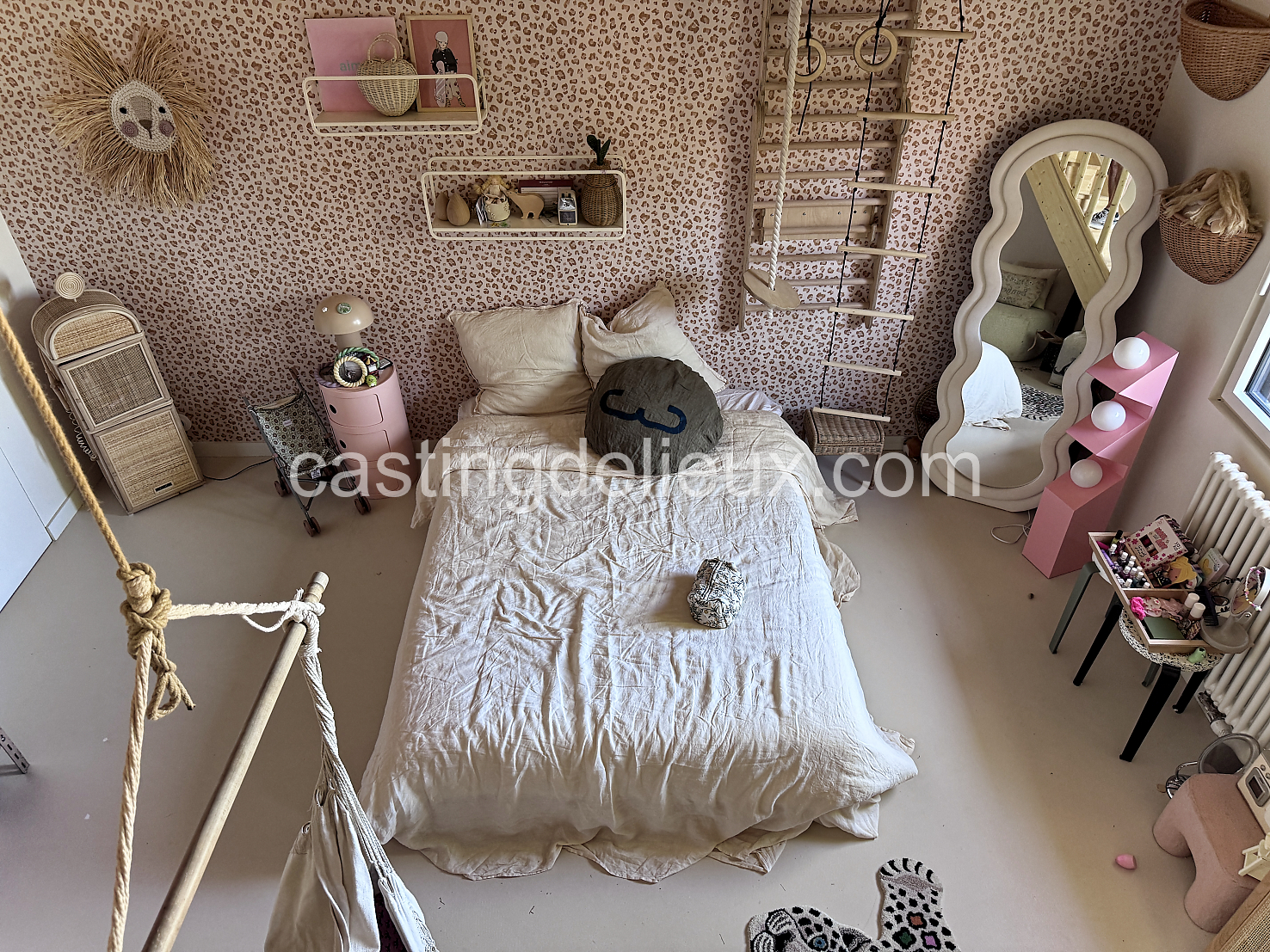 castingdelieux103FR144-W