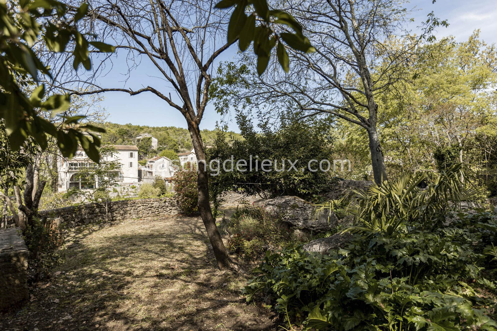 castingdelieux.com-FR183-location-lieux-tournage-shootingphoto- Ardèche-46