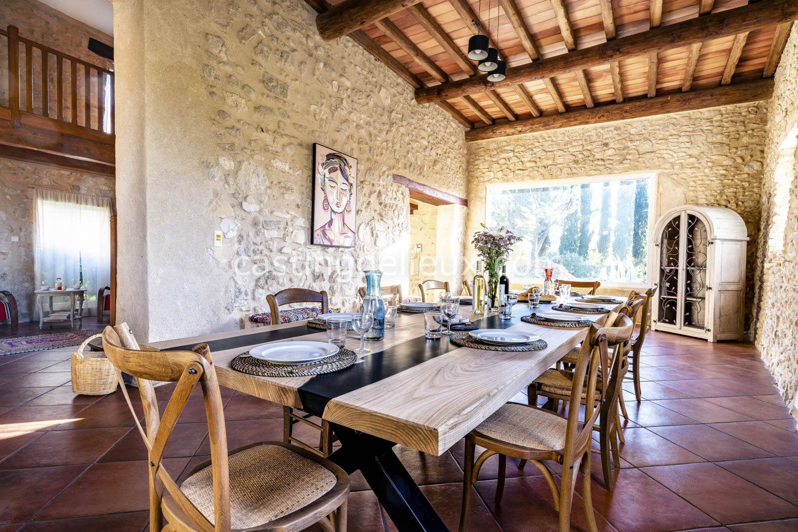 castingdelieux.com-FR185-location-lieux-tournage-shootingphoto-Montelimar-10