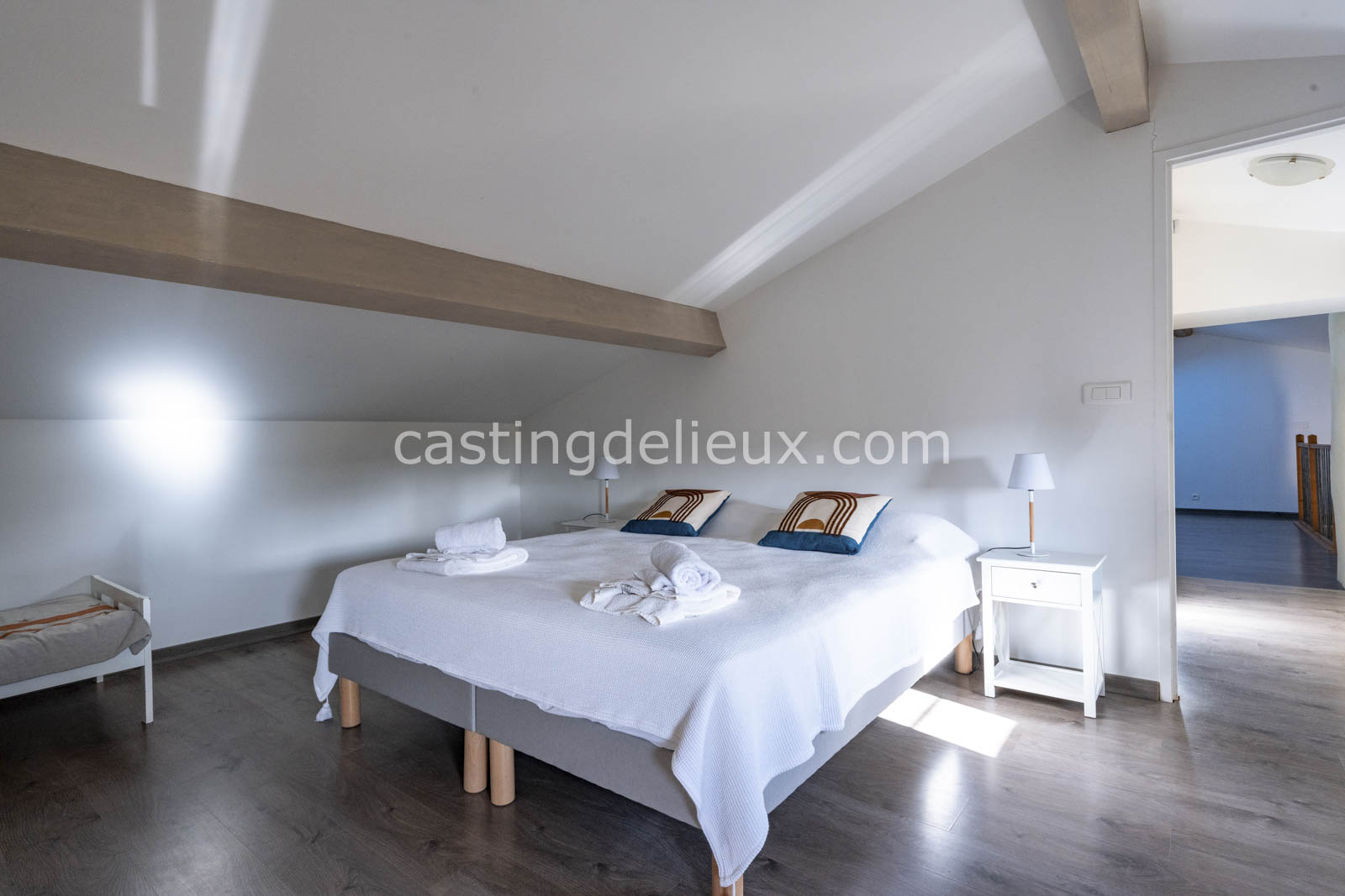 castingdelieux.com-FR185-location-lieux-tournage-shootingphoto-Montelimar-22