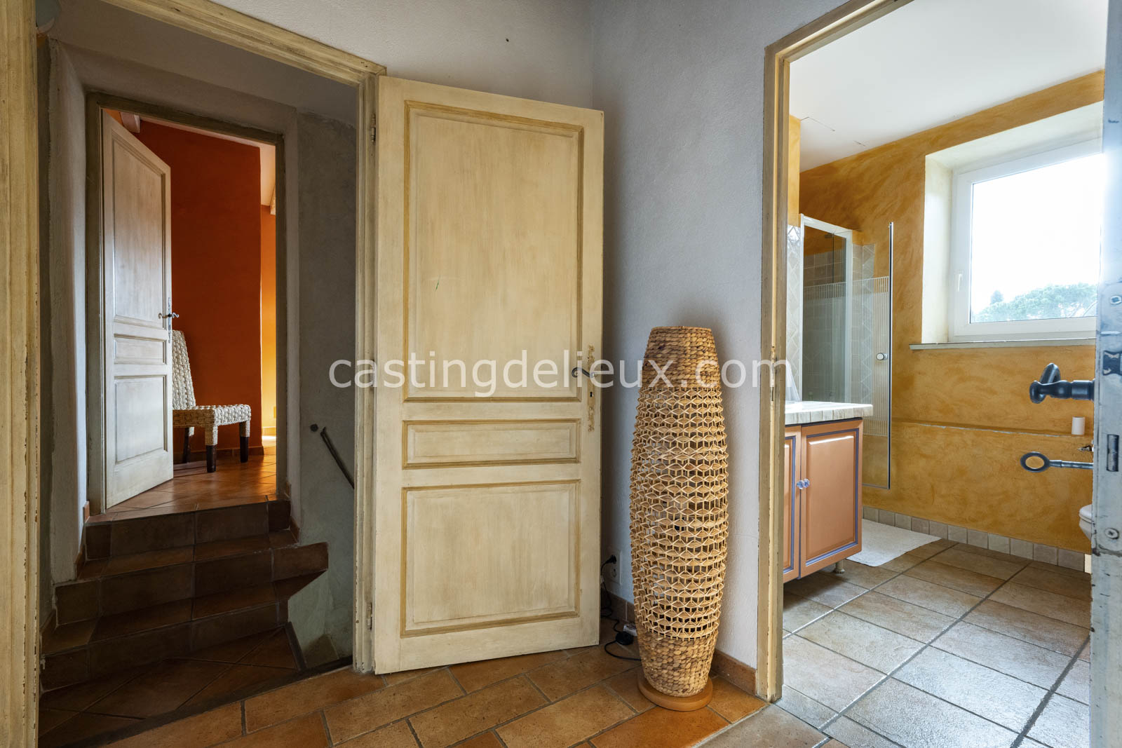 castingdelieux.com-FR185-location-lieux-tournage-shootingphoto-Montelimar-24
