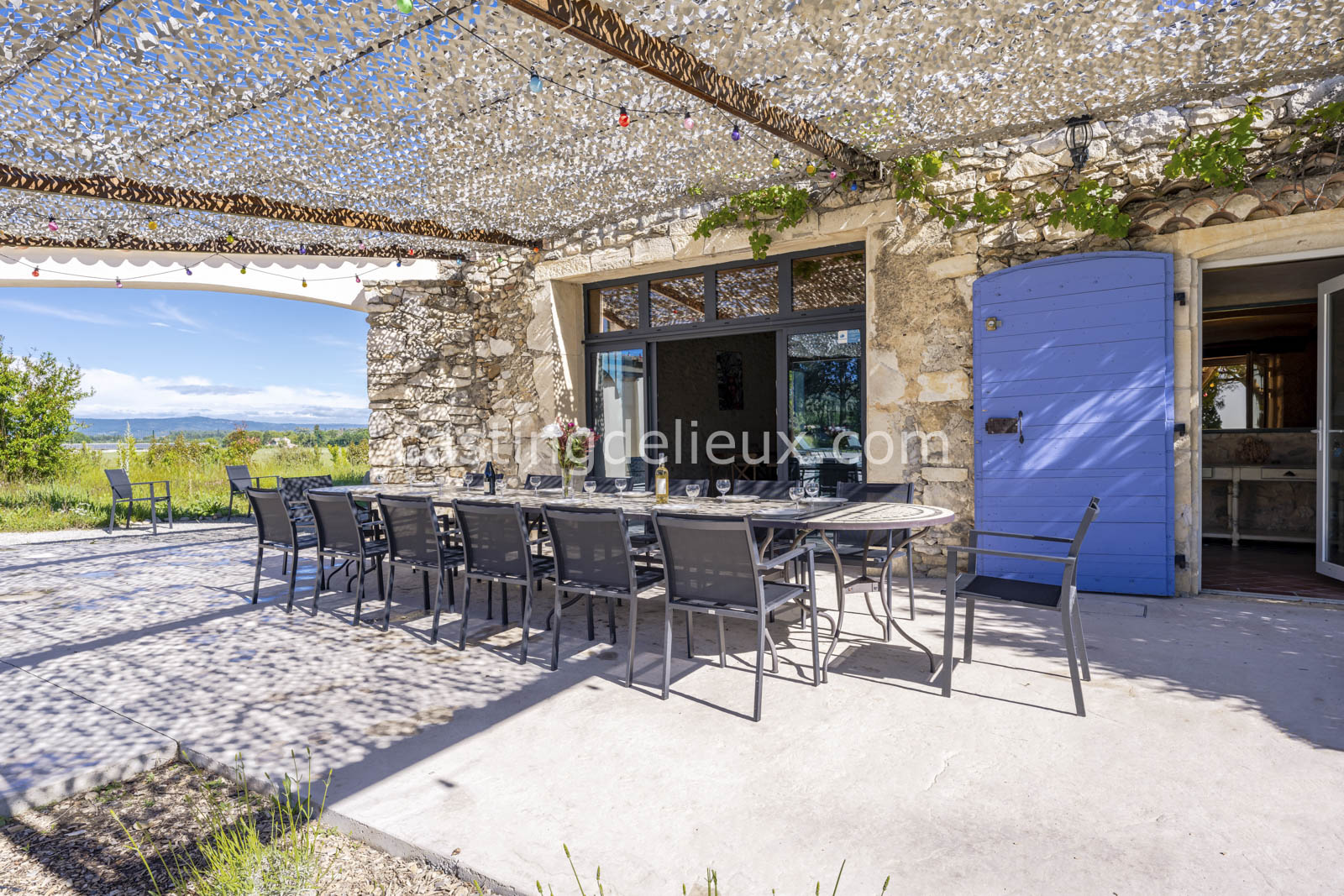 castingdelieux.com-FR185-location-lieux-tournage-shootingphoto- Montelimar-31