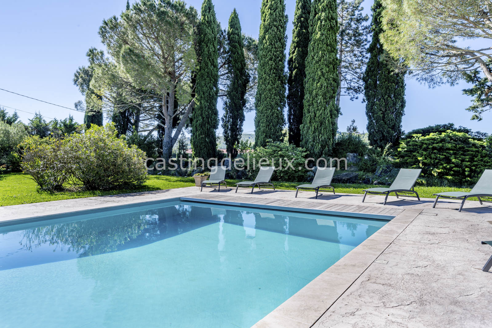 castingdelieux.com-FR185-location-lieux-tournage-shootingphoto- Montelimar-43