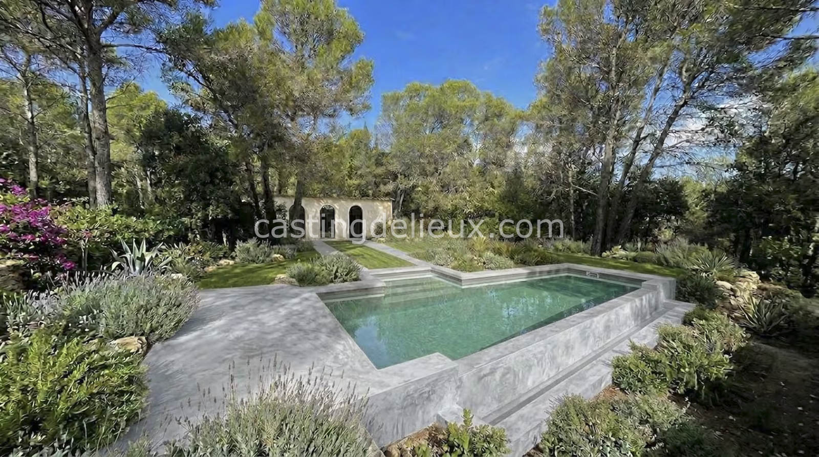 castingdelieux.com-FR193-location-lieux-tournage-shootingphoto-Vaucluse-41