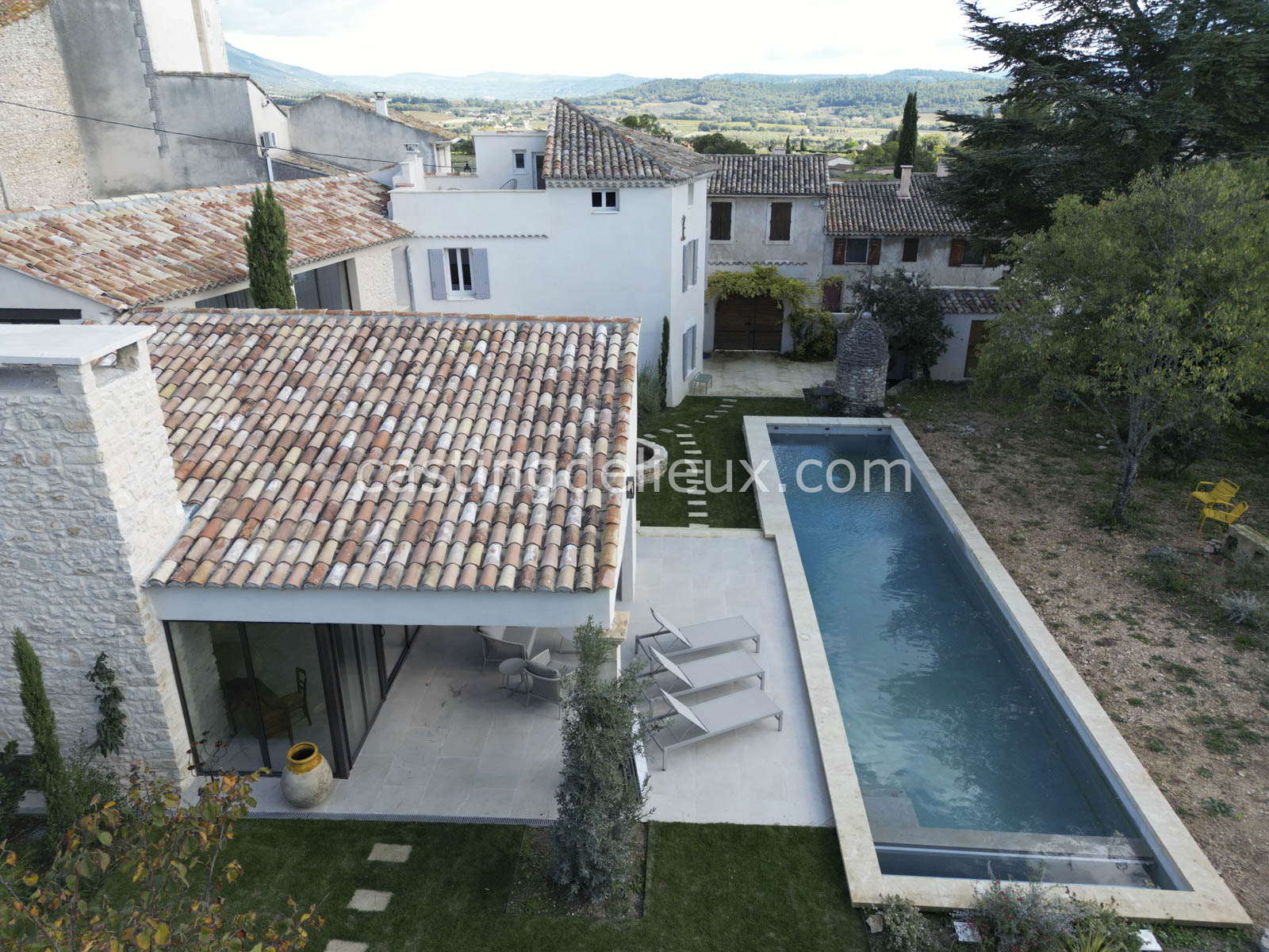 castingdelieux.com-FR201-location-lieux-tournage-shootingphoto-Luberon-145