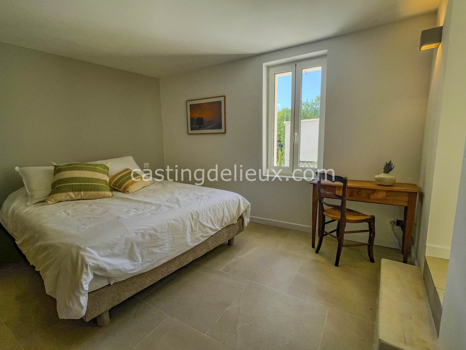 castingdelieux.com-FR201-location-lieux-tournage-shootingphoto-Luberon-37