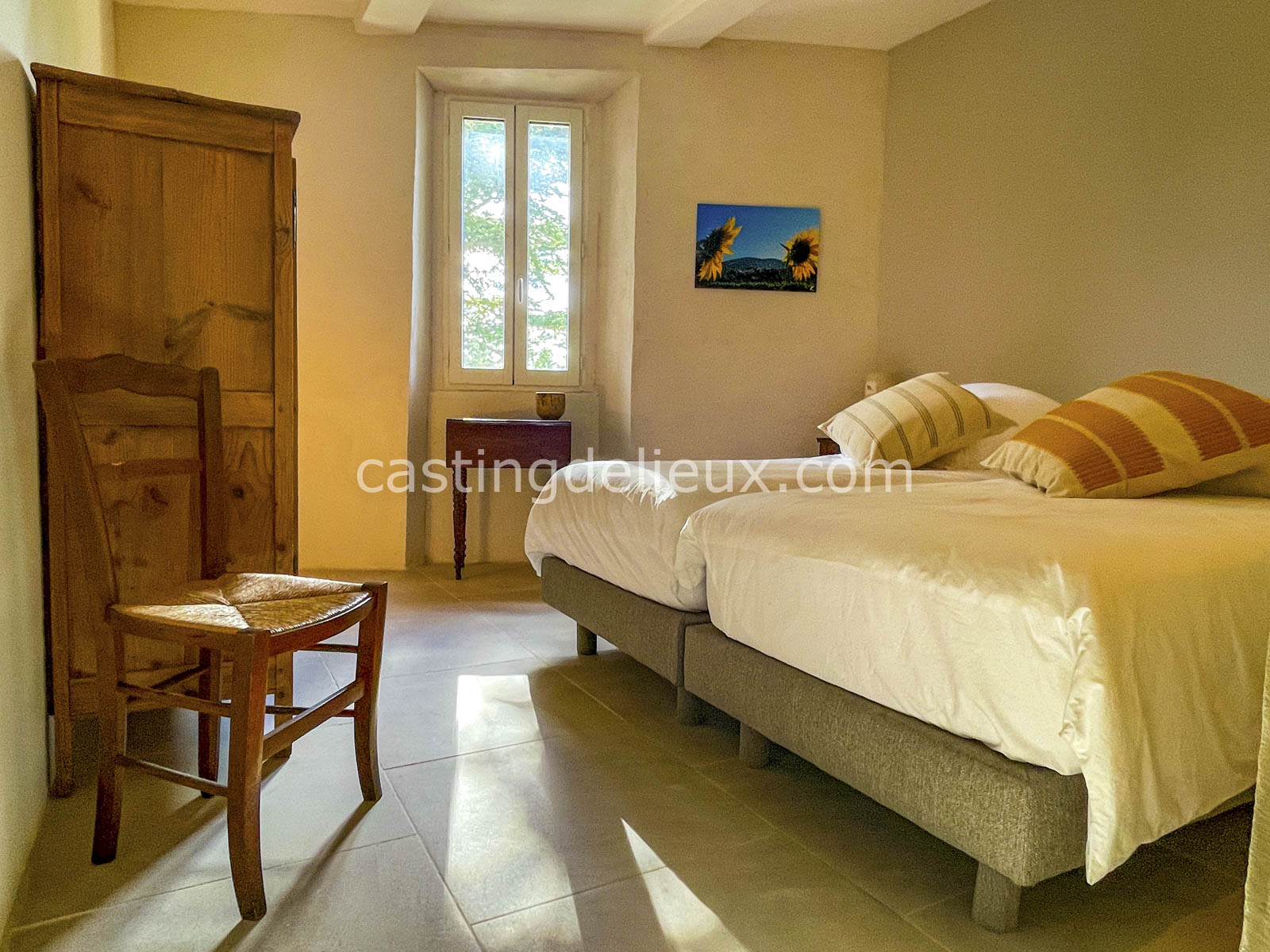 castingdelieux.com-FR201-location-lieux-tournage-shootingphoto-Luberon-39