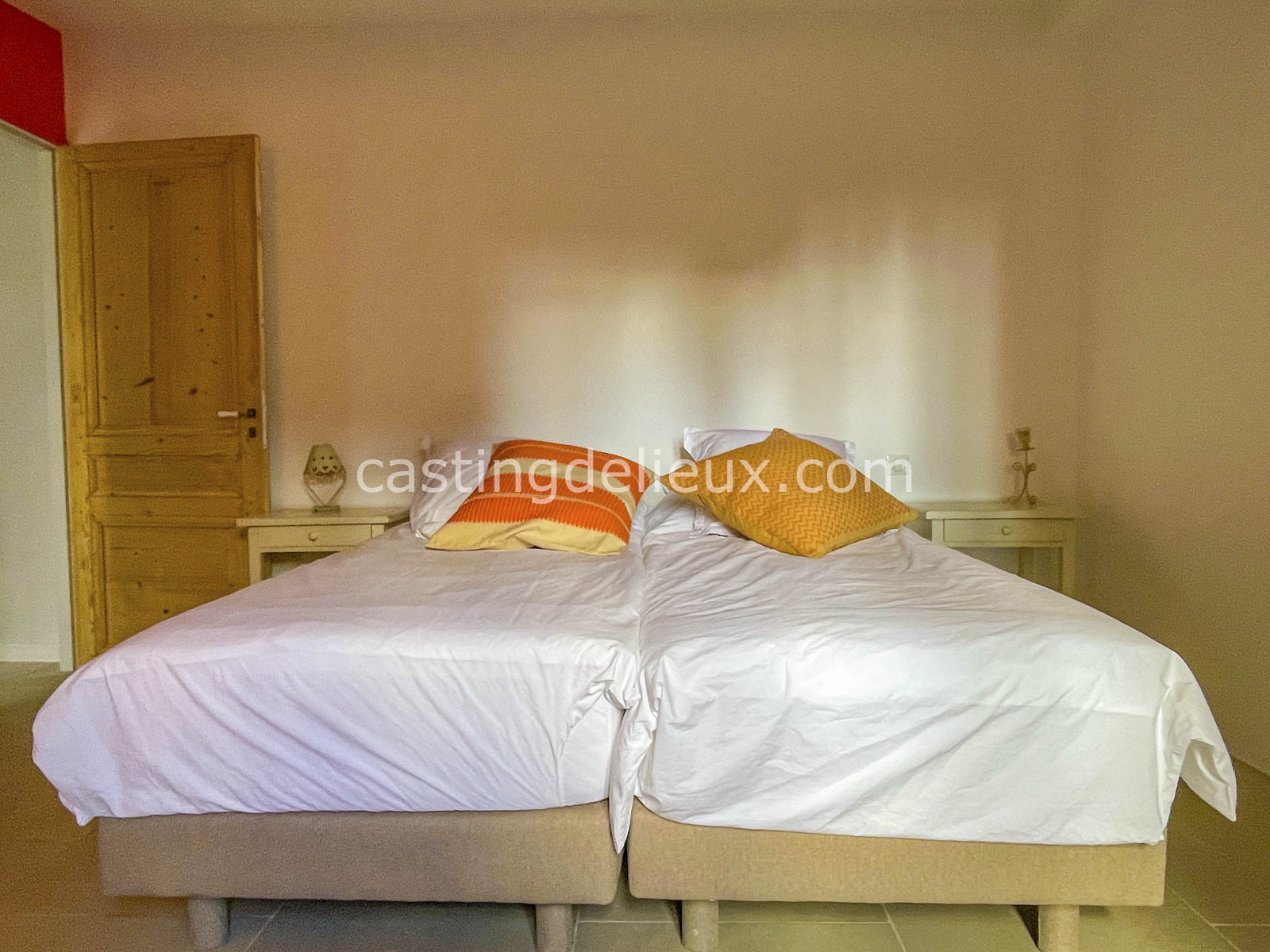 castingdelieux.com-FR201-location-lieux-tournage-shootingphoto-Luberon-44